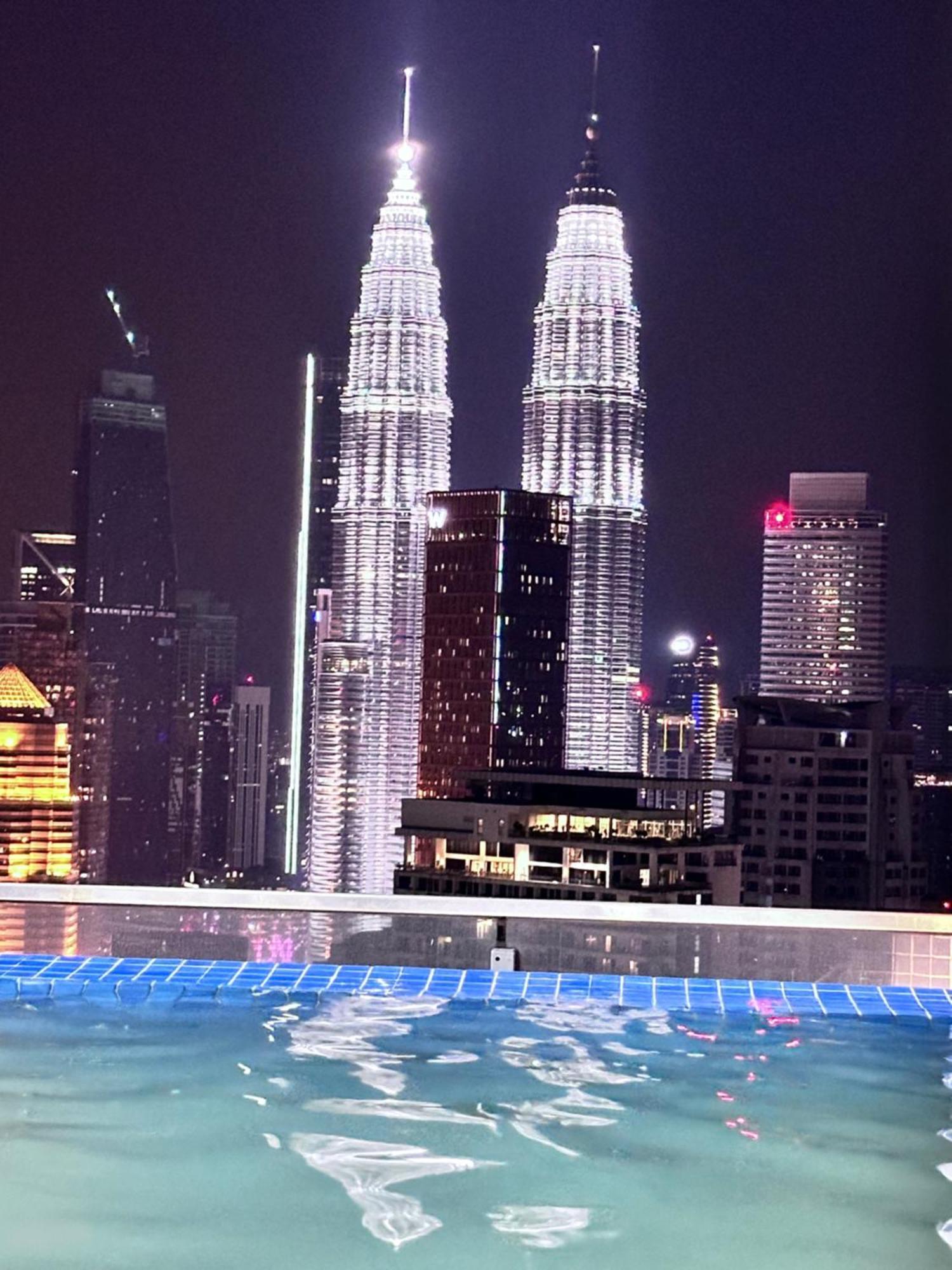 The Luxe Infinitum Klcc By Kl Malaysia Apartment Kuala Lumpur Exterior photo