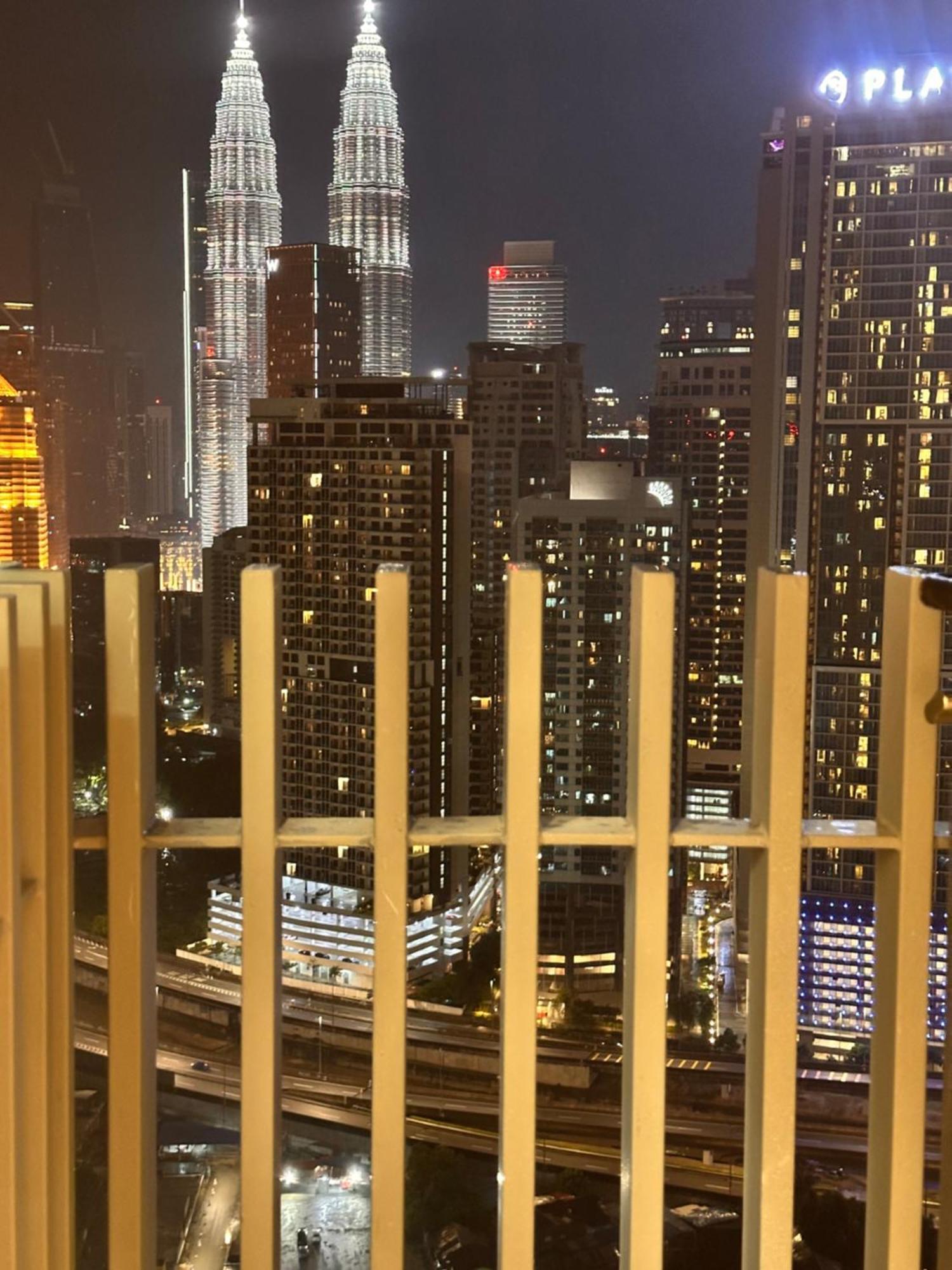 The Luxe Infinitum Klcc By Kl Malaysia Apartment Kuala Lumpur Exterior photo