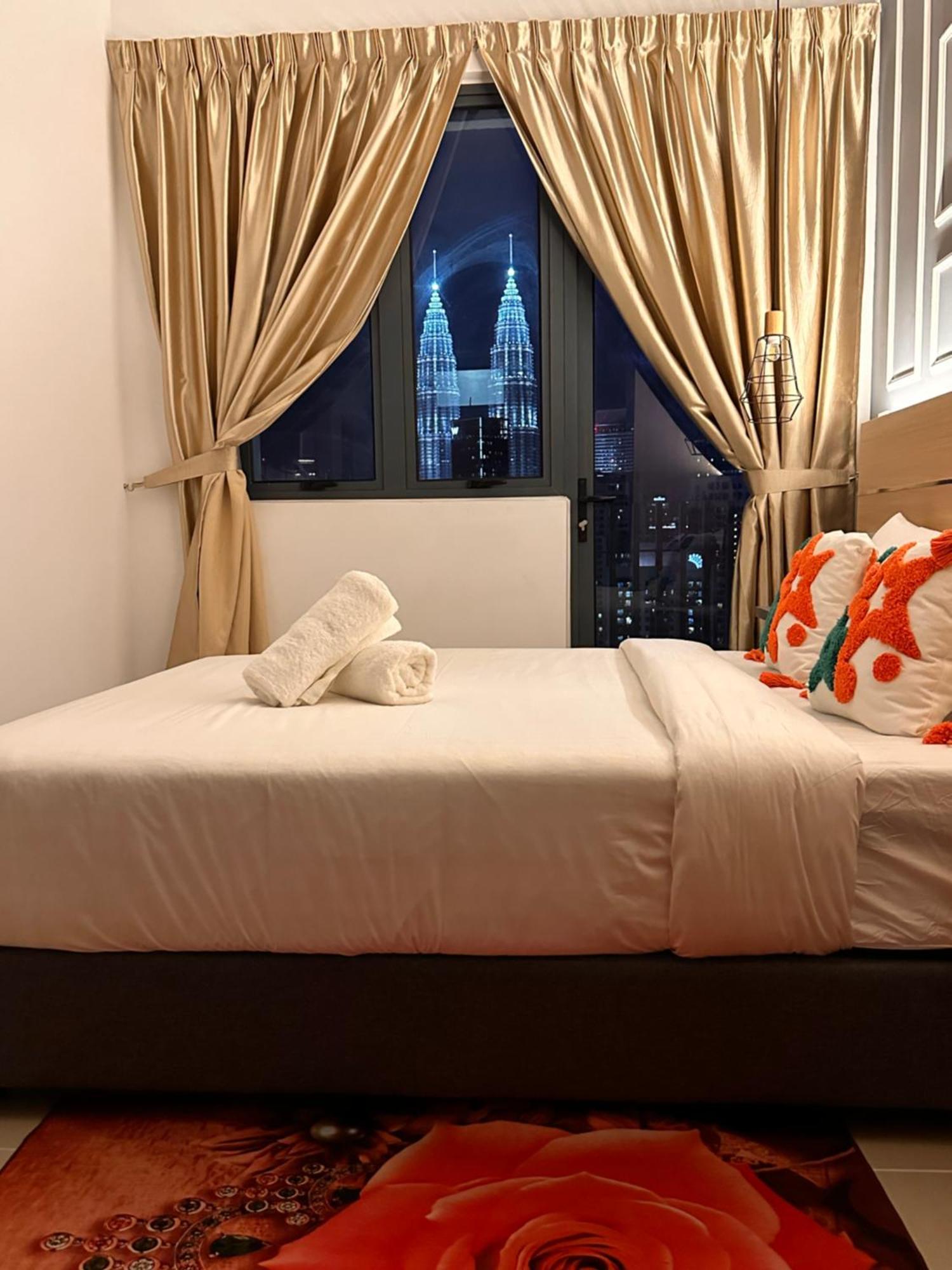 The Luxe Infinitum Klcc By Kl Malaysia Apartment Kuala Lumpur Exterior photo